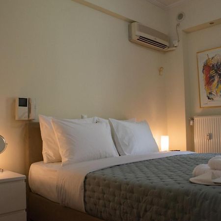 Luxurious Apartment In Central Athens Exterior photo