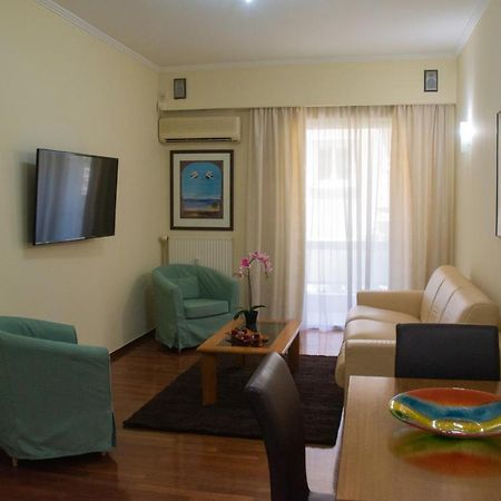 Luxurious Apartment In Central Athens Exterior photo