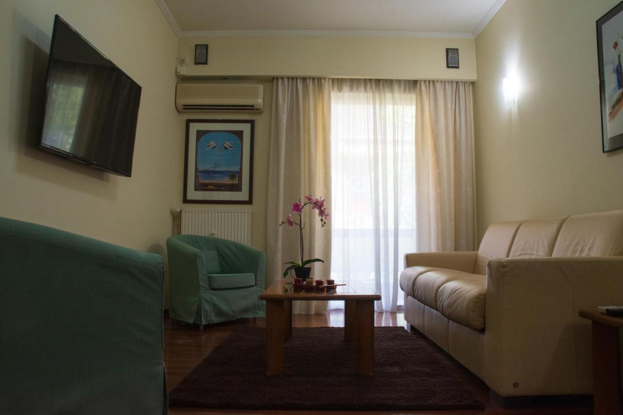 Luxurious Apartment In Central Athens Exterior photo
